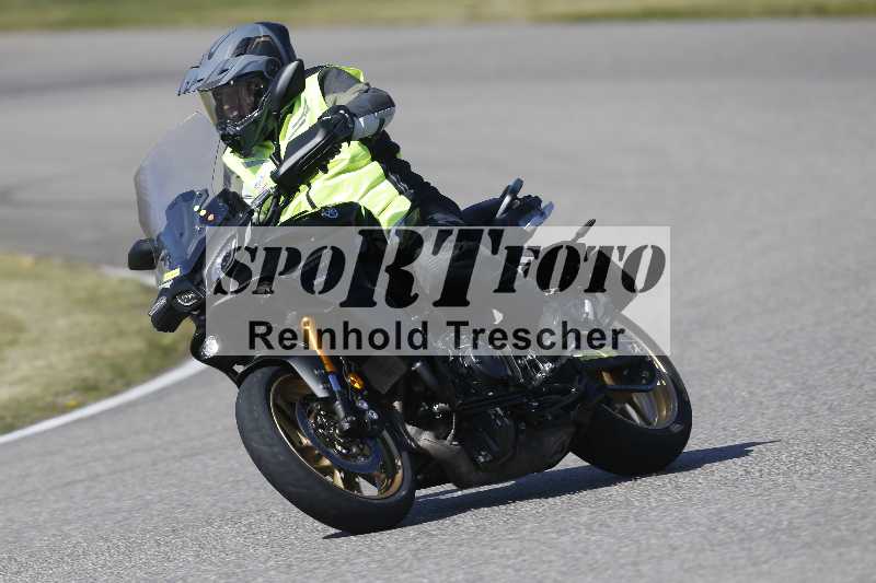 /01 02.04.2026 MAZ ADR/Gruppe gelb Gruppe gruen/Instruktoren